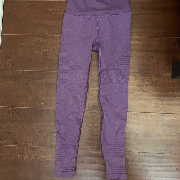 Alphalete leggings. Worn once. - Picture 1 of 3